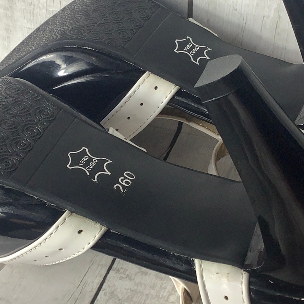 Elegant Black and White Women's T-strap Heels - Picture 4 of 6